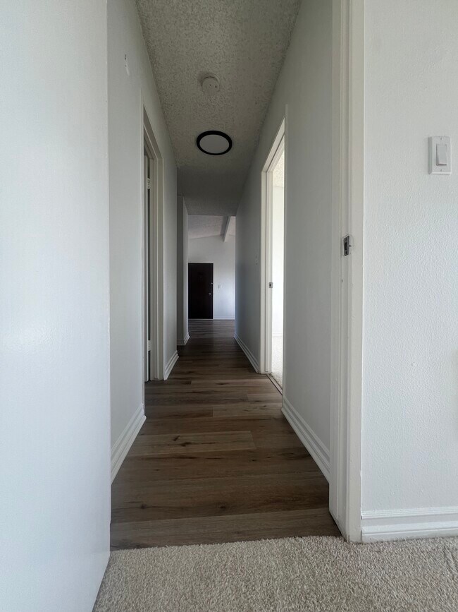 Photo - 18150 Prairie Ave