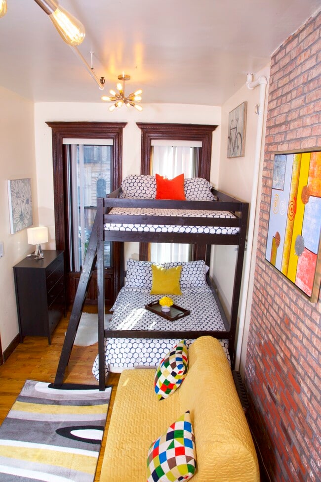 Photo - 67 W 119th St Unit The Dorm W/ Shared Bathroom