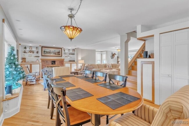 Photo - 29 Monroe St