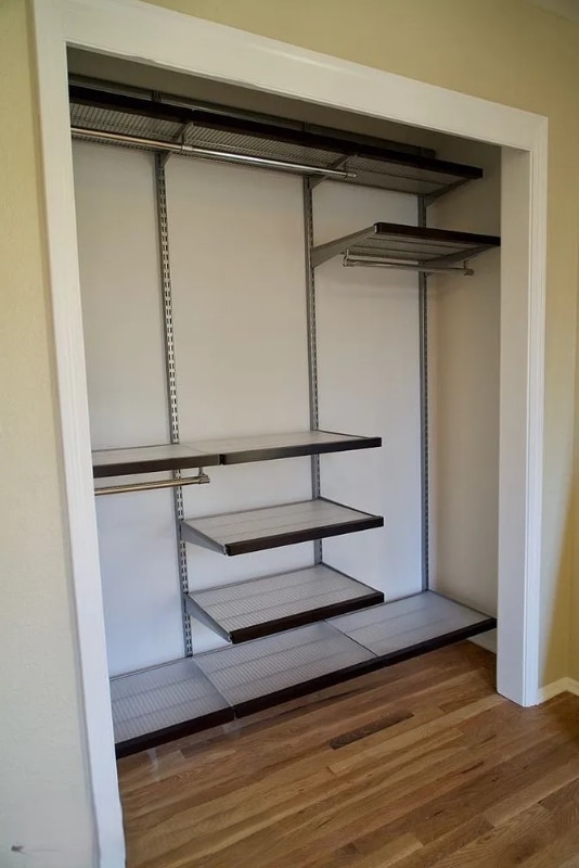 Photo - 1005 W 75th St