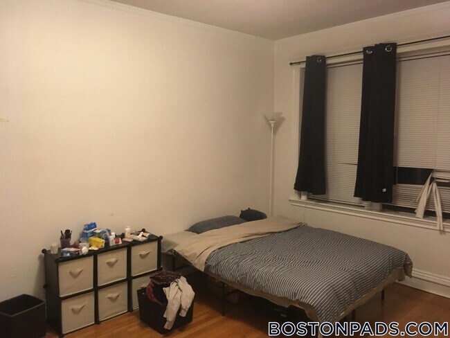 Photo - 17-19 Washington St. Unidad 406