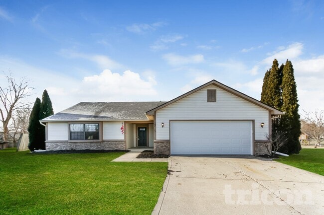 Building Photo - 11905 Breta Ct