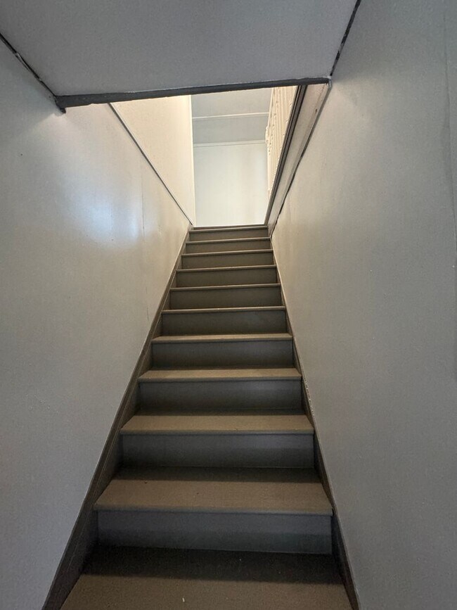 Photo - 7547-7549 E Lake St Apartamento Unidad 7547 E Lake St -  2