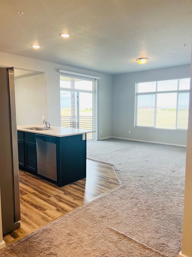 Photo - 2 bedroom, 1 bath condo located in Northwest Loveland, CO Unit 205