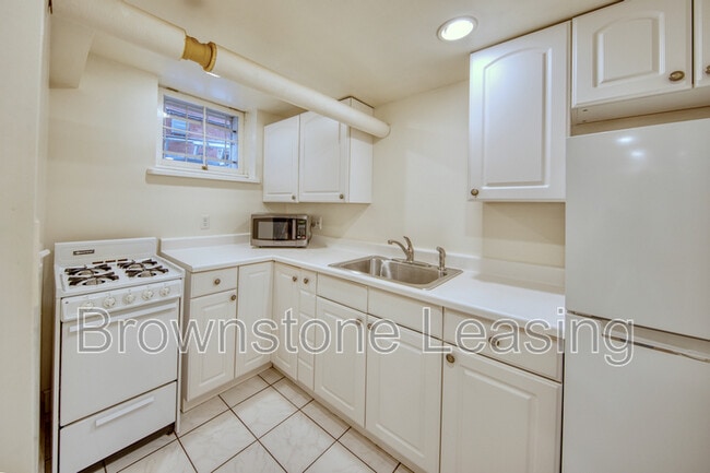 Photo - 1124 Emerson St Unidad 6