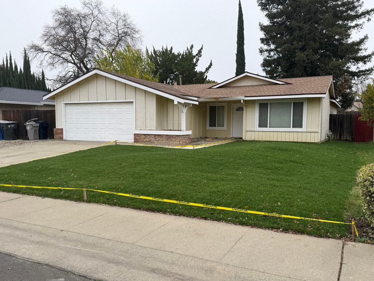 Photo - 2680 Millcreek Dr