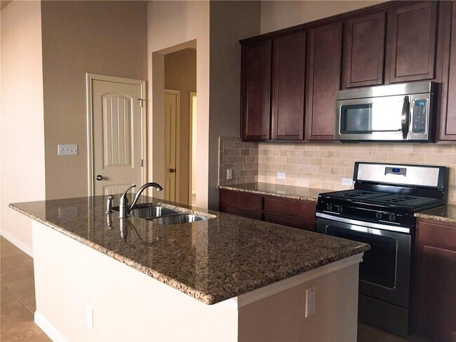 Photo - 5621 Porano Cir