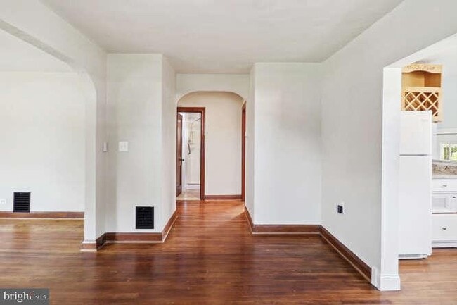 Photo - 7611 Sparrows Point Blvd