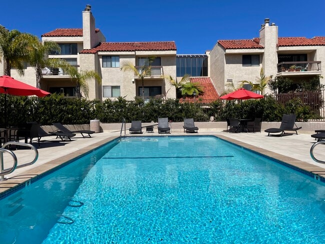 Building Photo - 8180 Manitoba St Unit 344