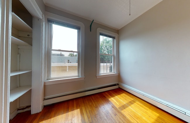 Photo - 558 Green St Unit 3PH