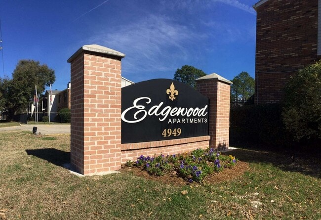 sign1 - Edgewood