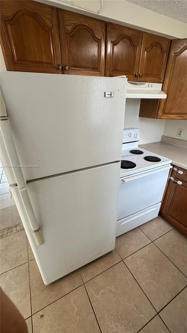 Photo - 6609 Winfield Blvd