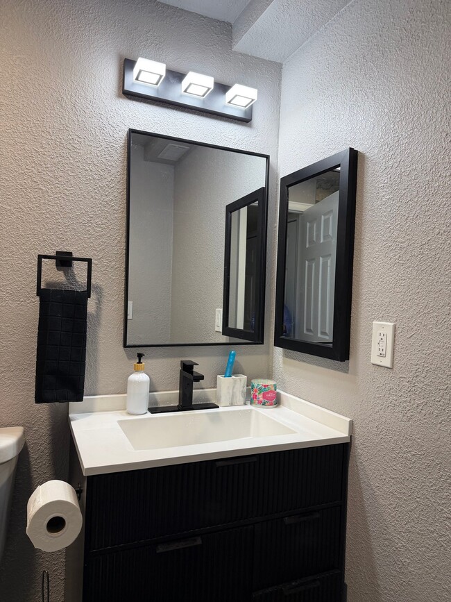 Photo - 20662 E 43rd Ave