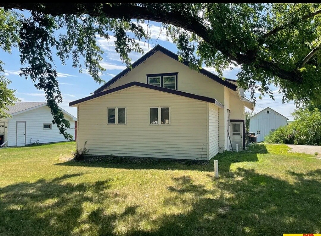 Photo - 600 Slaughter Ave