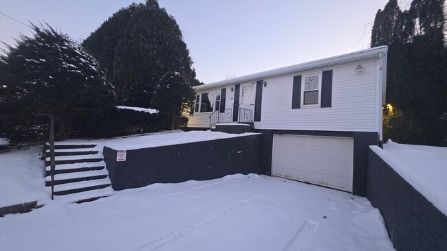 Photo - 13 E Brookfield Rd