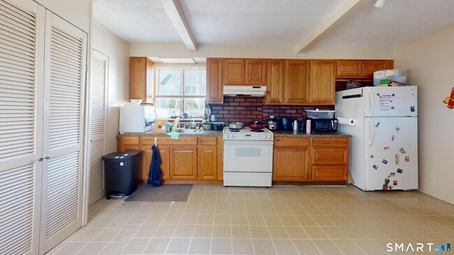 Photo - 17 Landin St Unit A