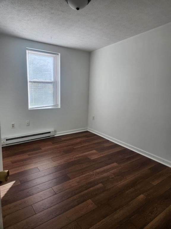 Photo - 749 Orchard Ave