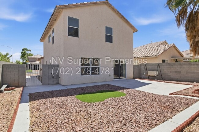 Photo - SE!! Corner Lot!! 3 Bed 2.5 Baths!! 2 story! Low Maintenance Desert Landscape front & Back!! Back...