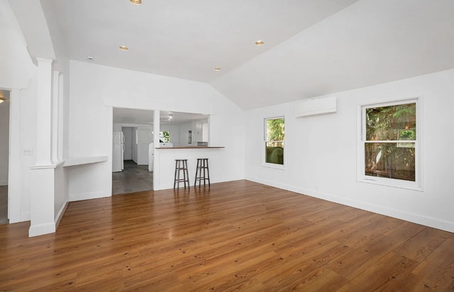 Photo - 10612 NW Skyline Blvd