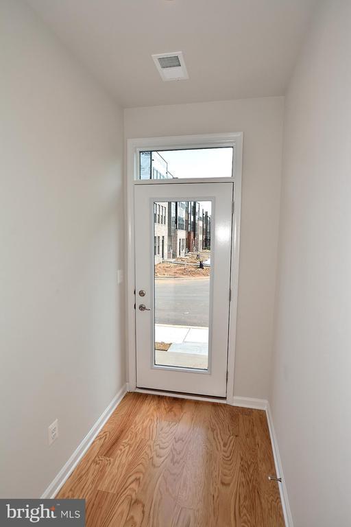 Photo - 43398 Apple Orch Sq