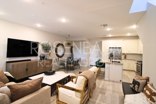 Photo - Stunning 3-beds, 2.5-baths townhome in the...