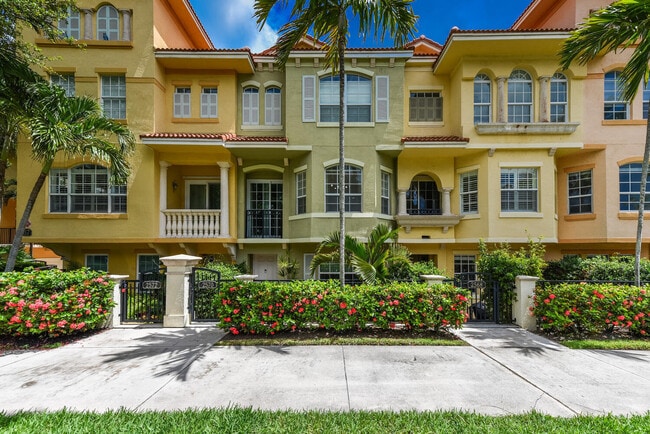 Building Photo - 2570 Gardens Pkwy