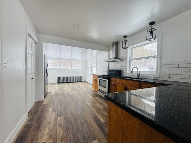 Photo - 29 Sunrise Dr