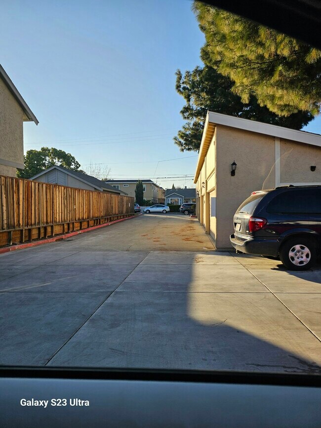 Photo - 434 S Willard Ave