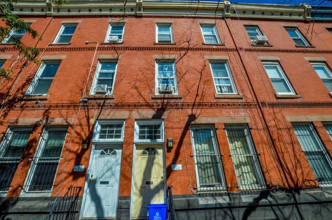 Building Photo - 3939 Baltimore Ave