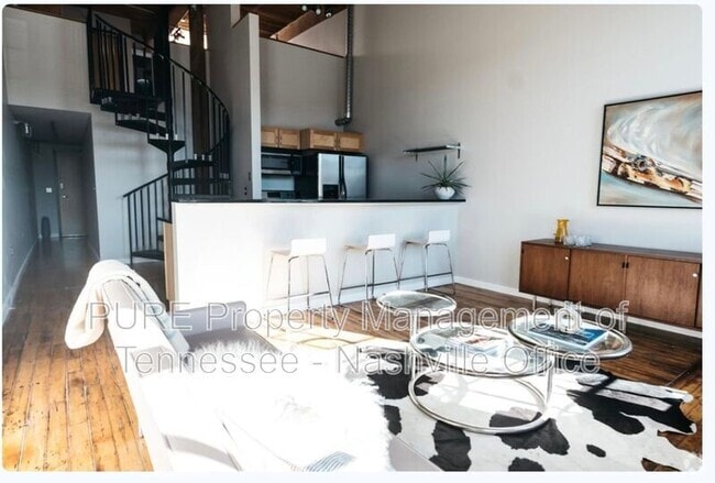 Building Photo - 1350 Rosa L Parks Blvd Unit Apt 426