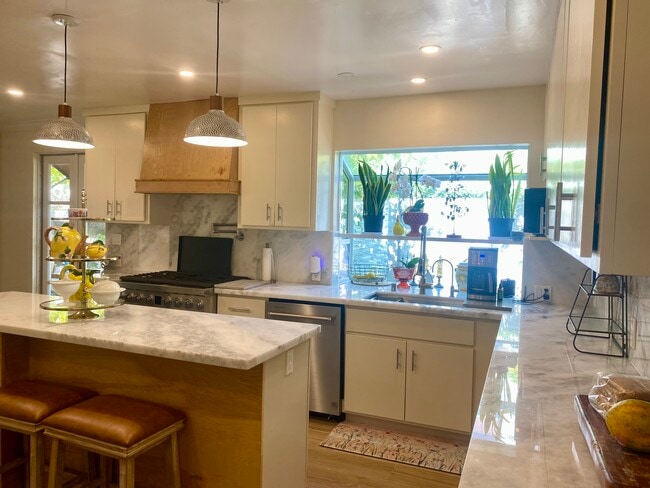 Photo - 11323 Mississippi Ave Unidad 11323