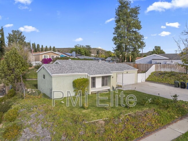 Photo - 20115 Keaton St