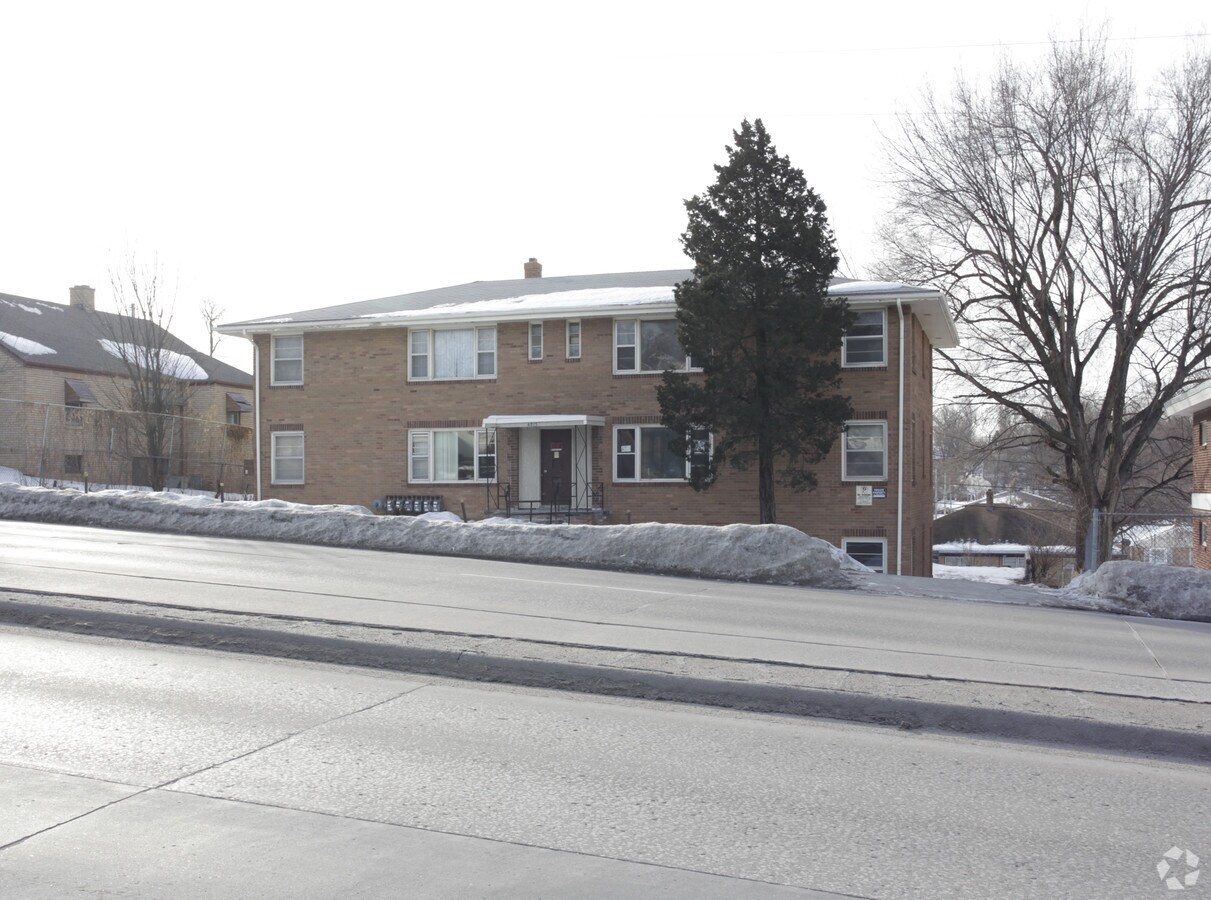 Photo - 4815 Ames Ave