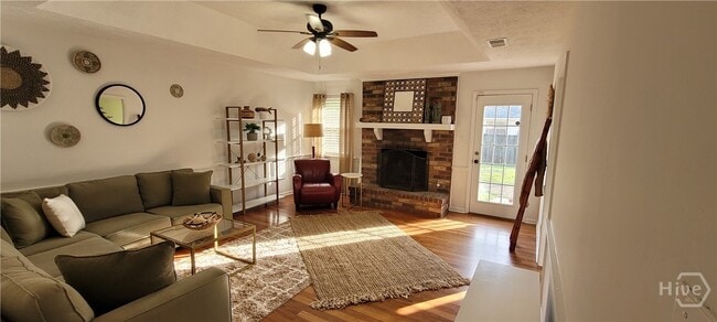 Photo - 8 Wyckfield Ct