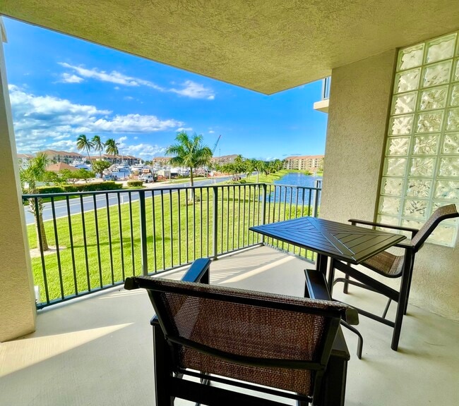 Photo - 901 Seafarer Cir Unit 202