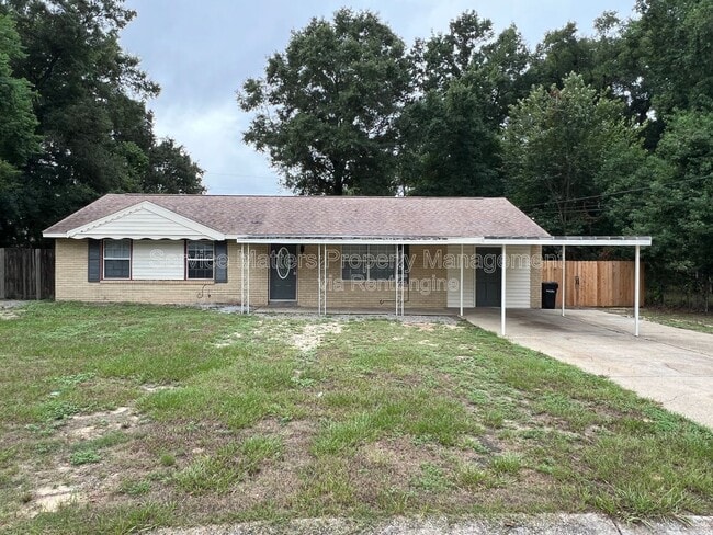 Building Photo - 1003 Space Cir
