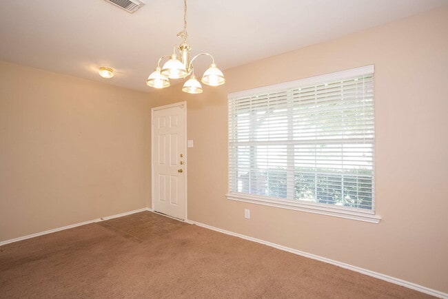 Photo - 8223 Wainwright Way