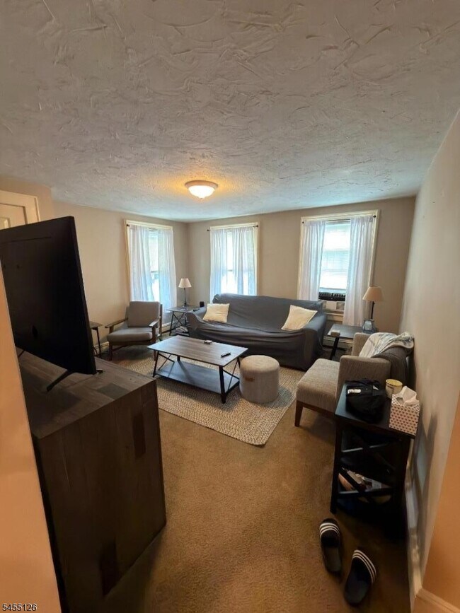 224 Pompton Ave Unit 2