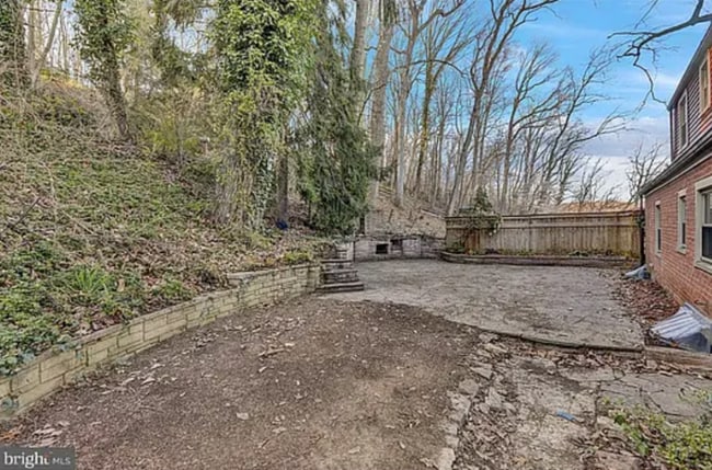 Photo - 212 Laurel Ave