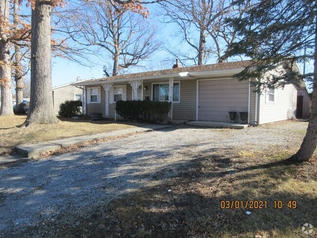Building Photo - 6117 Landsdowne Dr Rental