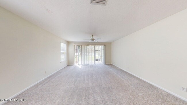 Photo - 8498 Climbing Ivy Trail S