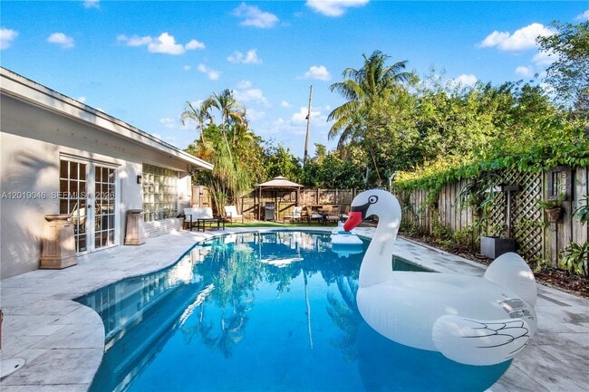 Photo - 1600 SW 10th St