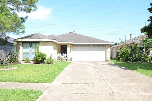 Building Photo - 10807 Emery Dr