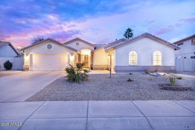 Building Photo - 6546 W Tonopah Dr Rental