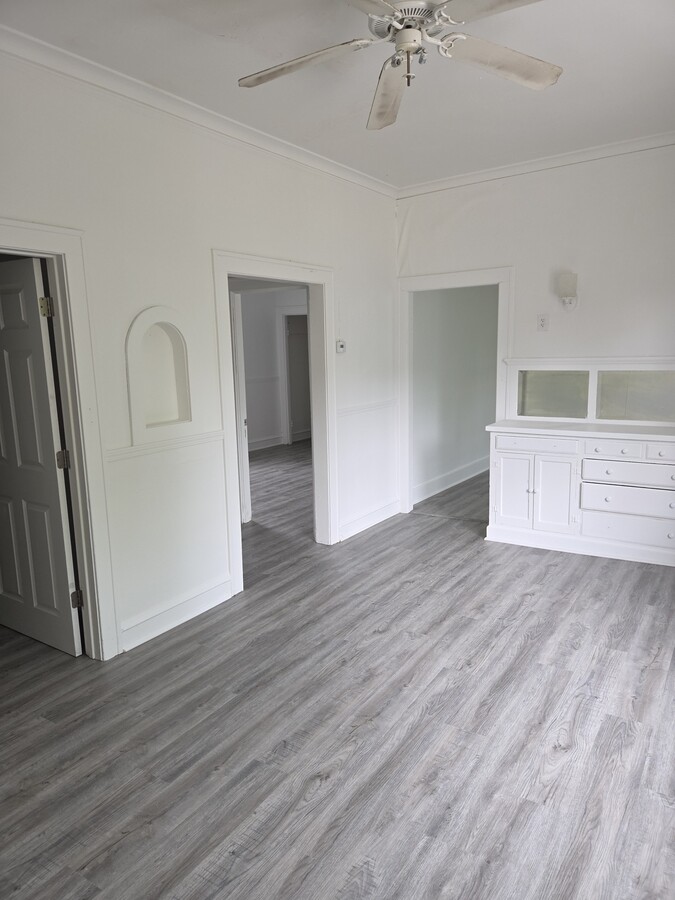 Photo - 138 N Main Street Apt B Unidad Upper