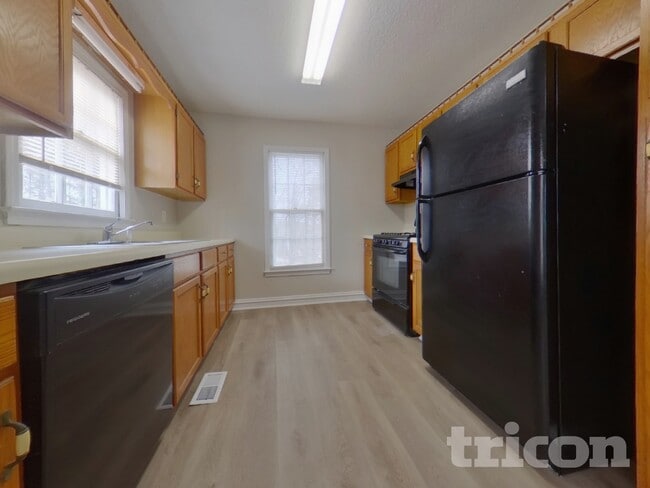 Photo - 69 Peach Crossing Dr