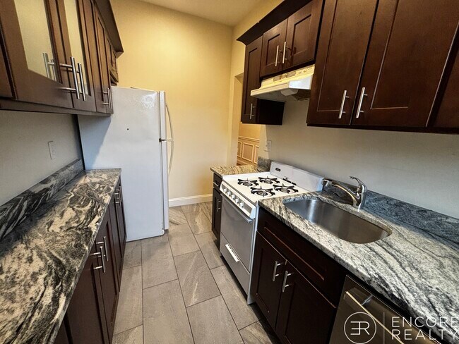 Photo - 15 Glenville Ave Unit 10