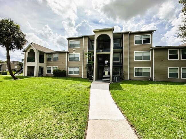 Building Photo - 4760 Walden Cir Unit 4760 Walden Circle, #5-31 Rental