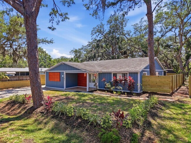 Photo - 7247 Oelsner St