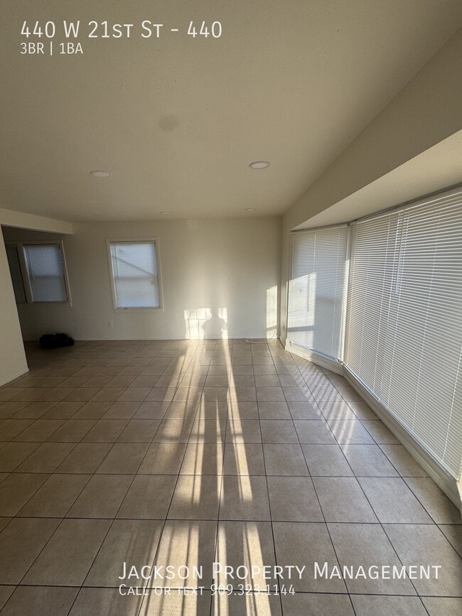 440 W 21st St Unit 440